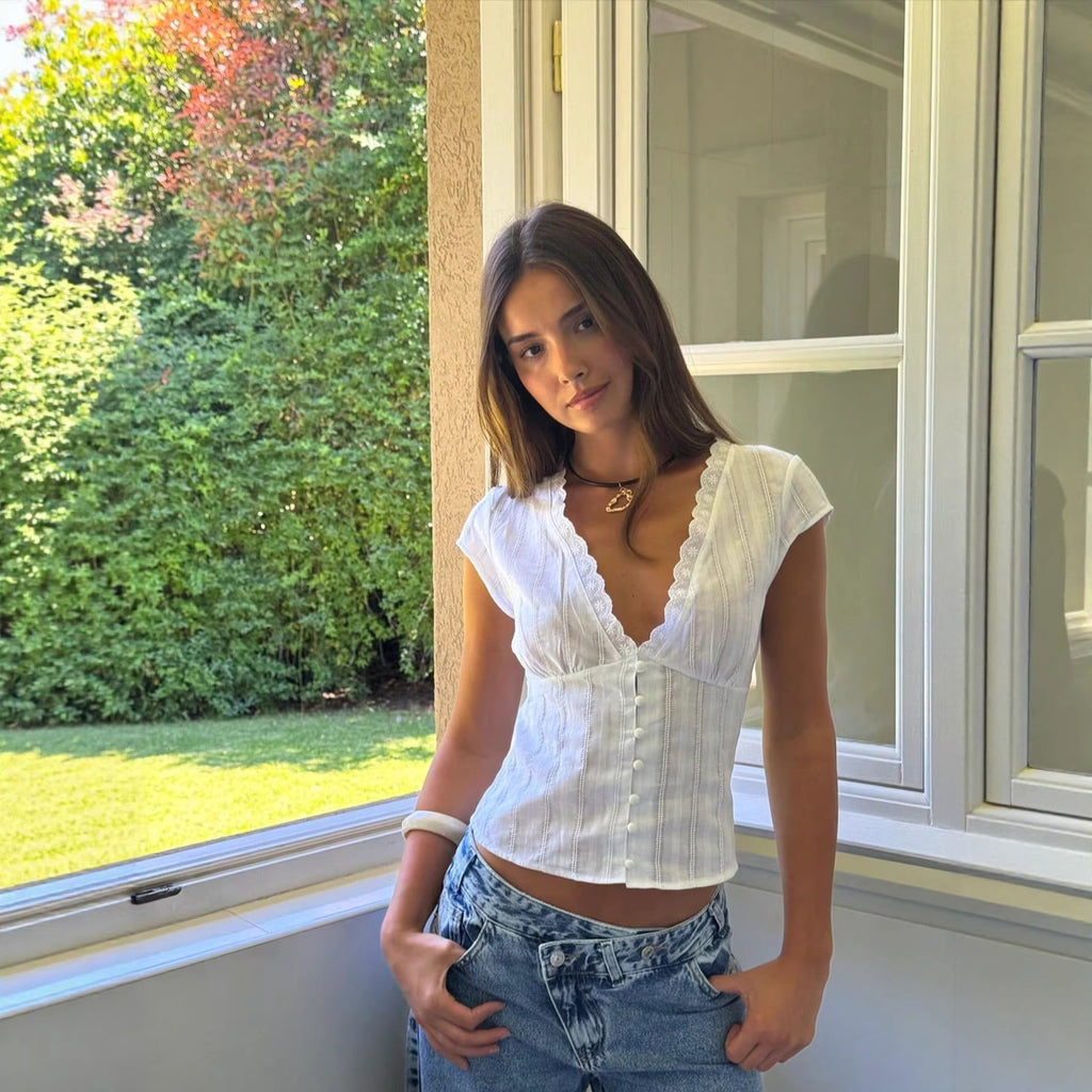 Amélie Lace Blouse